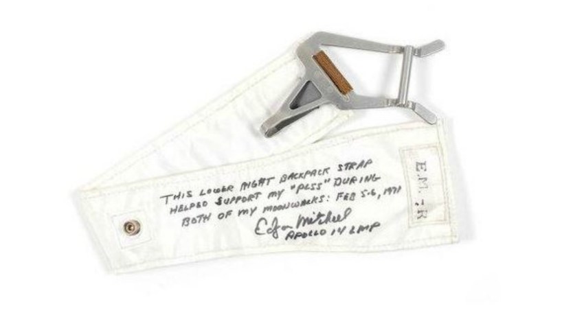TLMD-apollo-14-correa-de-mochila-subastada-41-806-dolares-RR-Auction-boston