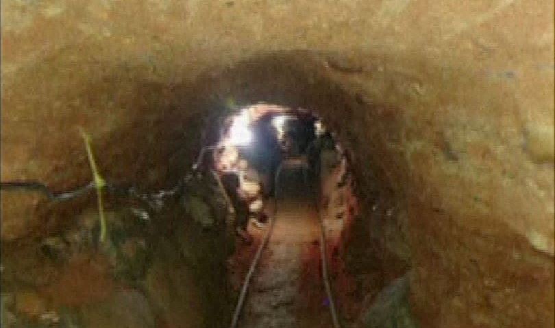 Tunel frontera mexico