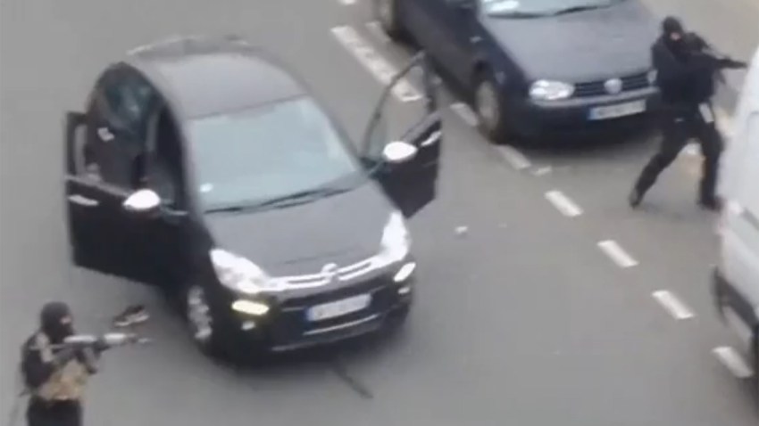 atentado-paris-pistoleros
