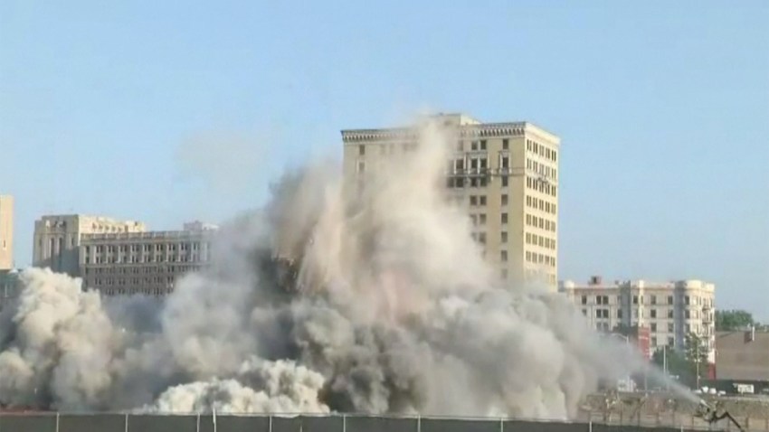 demolicion-hotel-detroit