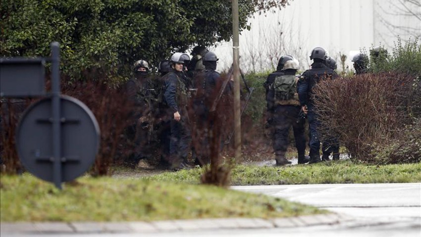 francia-policia-persigue-so