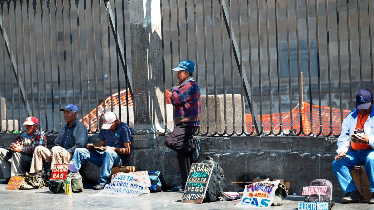 México pierde más de medio millón de empleos formales en abril ...