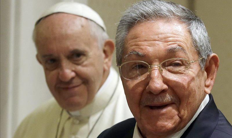 papa-raul-castro