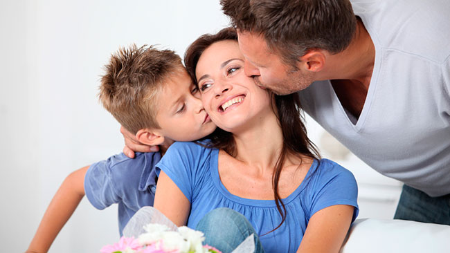 tlmd_dia_de_las_madres_besos