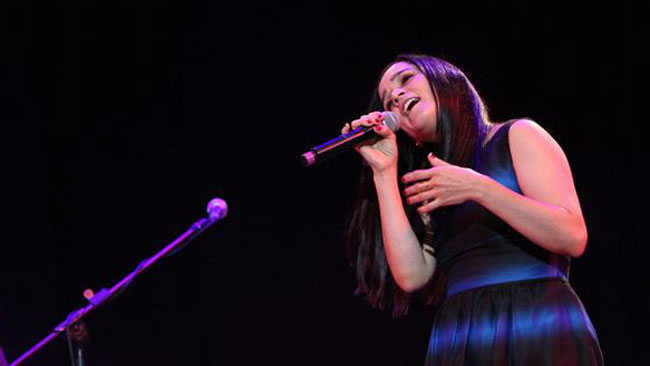 tlmd_julieta_venegas_canta