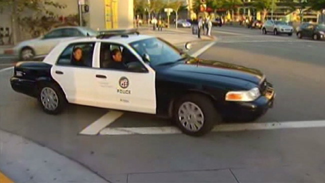 tlmd_policias_multas_peatones