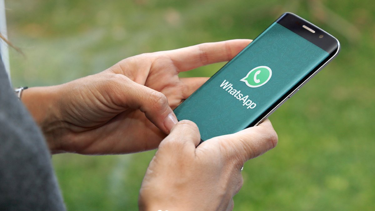 Phone company charged for calling Cuba with WhatsApp