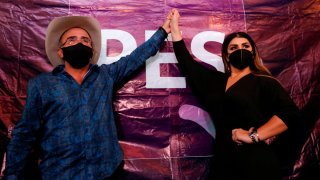 Vicente Fernández Jr. y su novia anuncian candidaturas por el PES