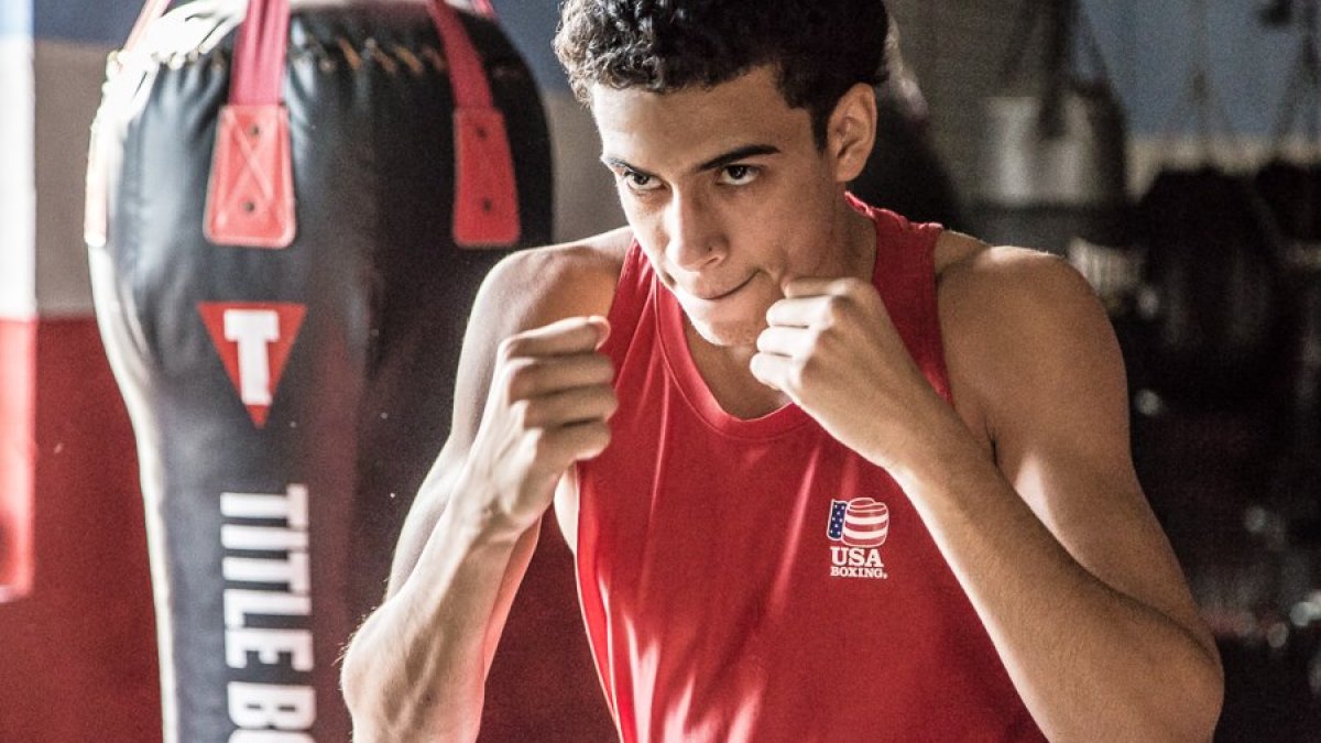 Aarón Aponte un gran prospecto del boxeo profesional Telemundo Miami(02)