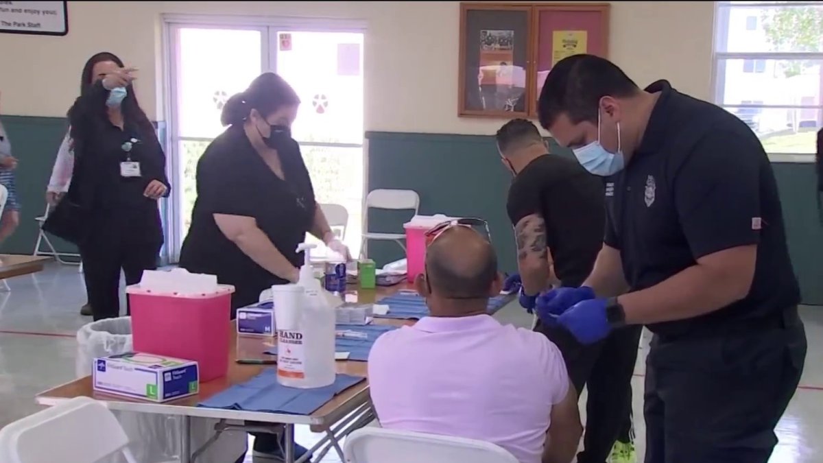 Alcalde de Hialeah anuncia que administrarán vacuna de Moderna