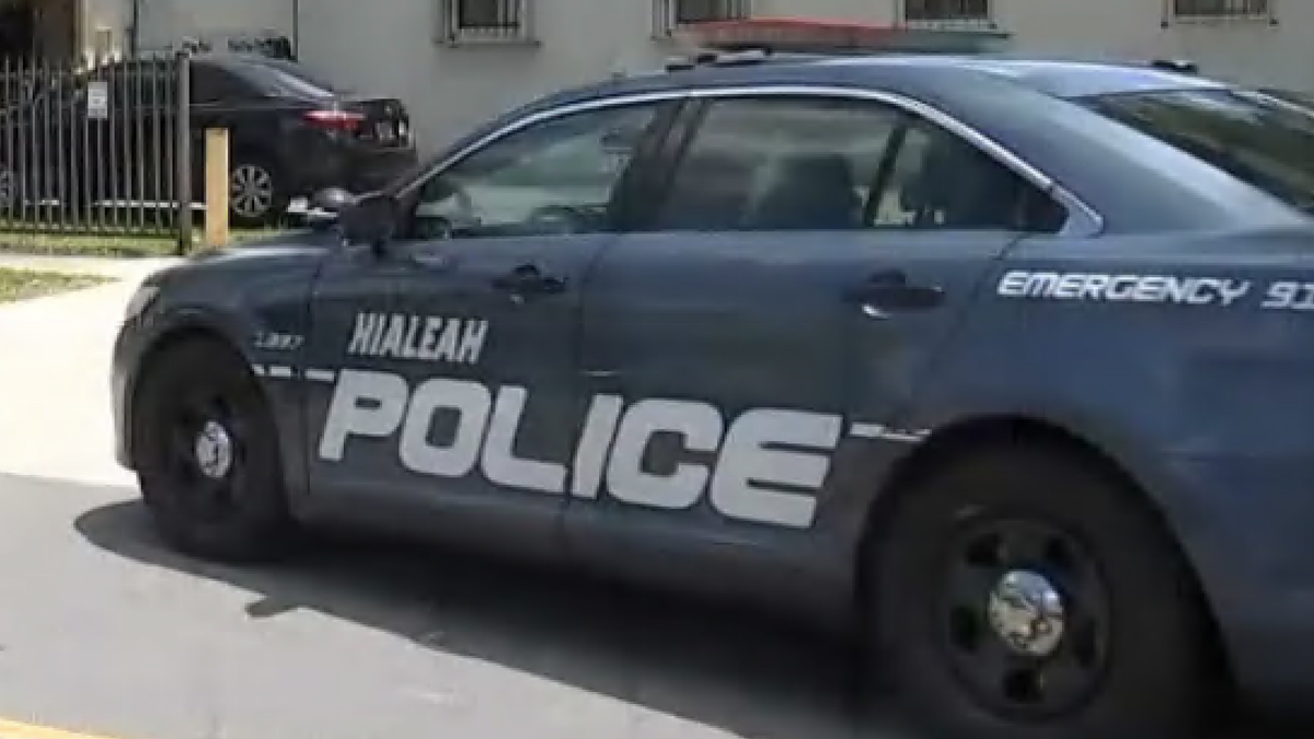 Ex policía de Hialeah acusado de secuestro y delitos sexuales llega a  acuerdo con la fiscalía