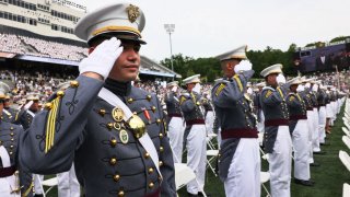 La AP halló que el racismo persiste en las fuerzas armadas de EEUU. En la imagen, la ceremonia de graduación en West Point, Nueva York, el pasado 22 de mayo.