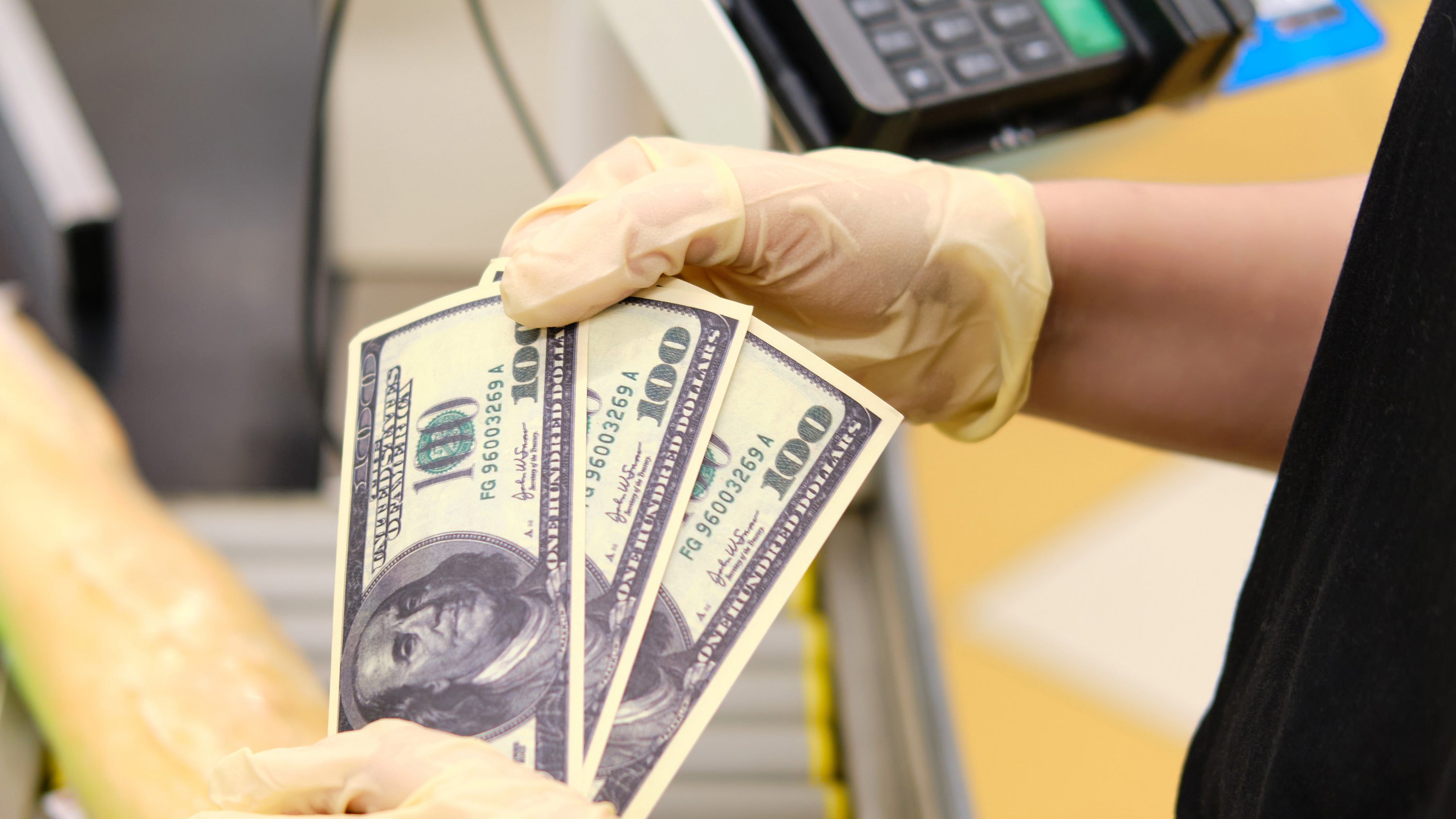 La economía estadounidense se recupera a niveles previos a a la pandemia – Telemundo Miami (51) - Vimarsana News