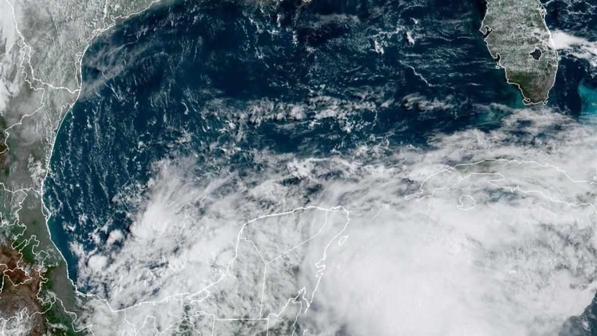 El Golfo de México y los huracanes – Telemundo Miami (51)