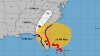 El huracán Nicole mantiene su fuerza antes de su inminente llegada a Florida