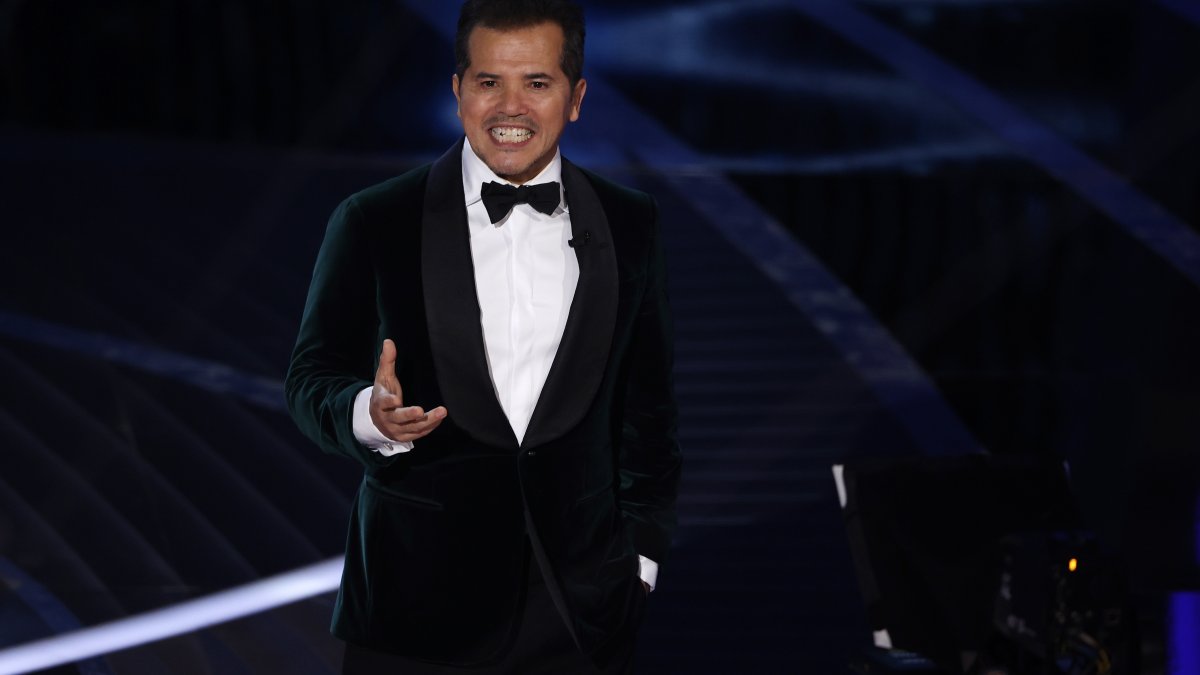 The Miami Film Festival will present a special award to Hispanic actor John Leguizamo