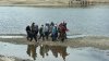 Perú: mueren al menos seis soldados ahogados en un río durante una protesta, reportan las autoridades