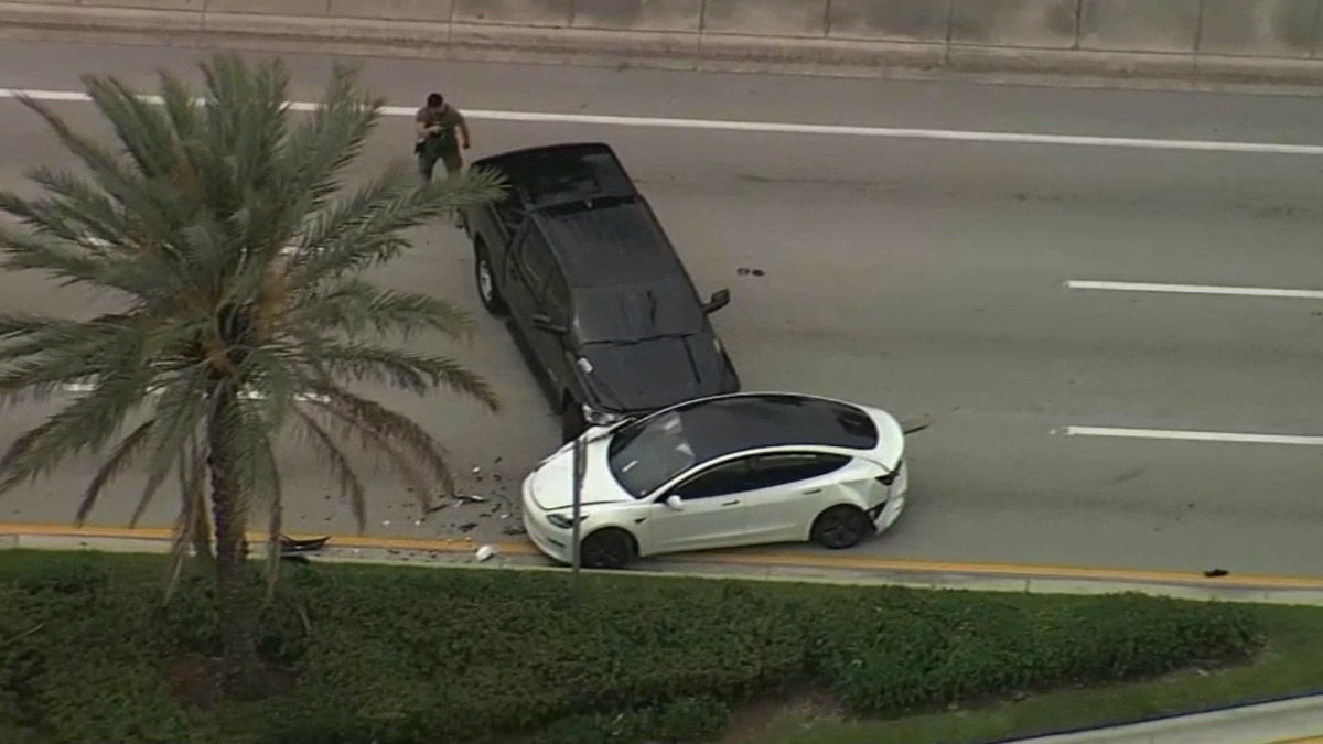 Detainees identified and charged after intense police chase in South Florida