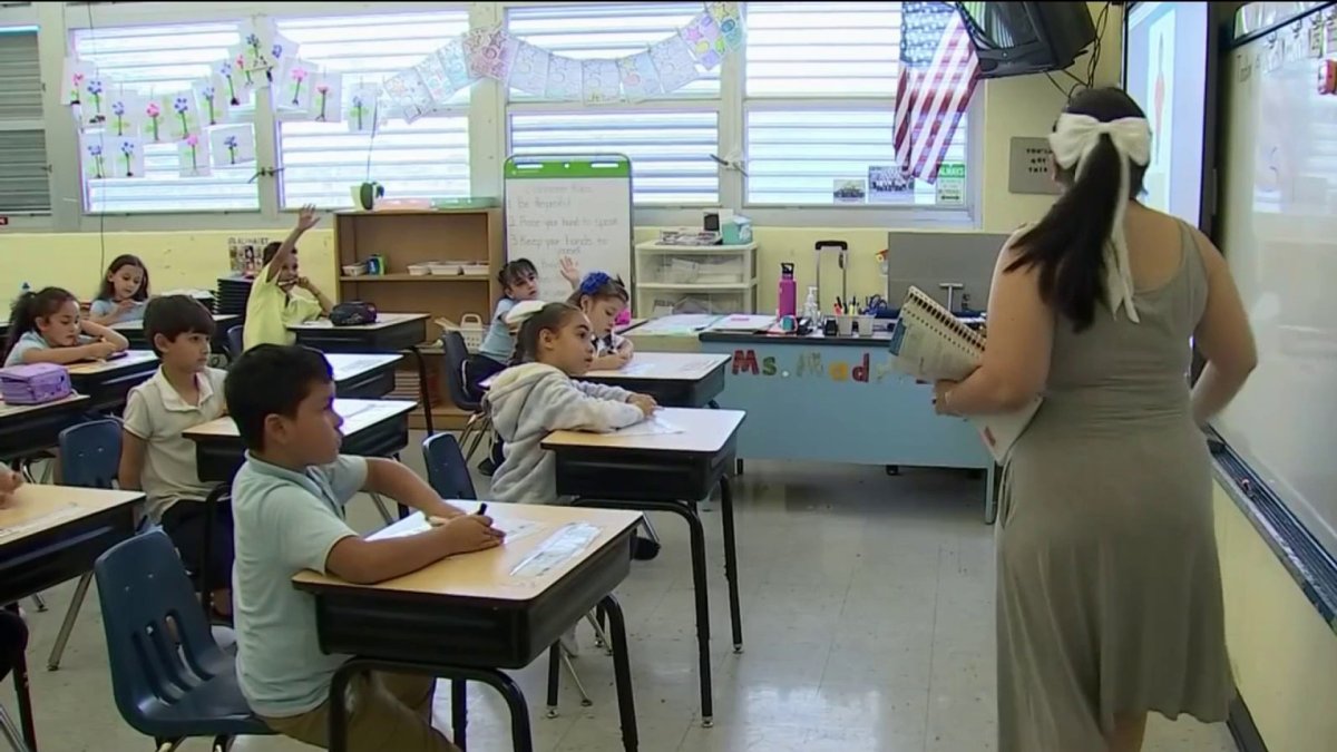 Program to hire more teachers at Miami Dade