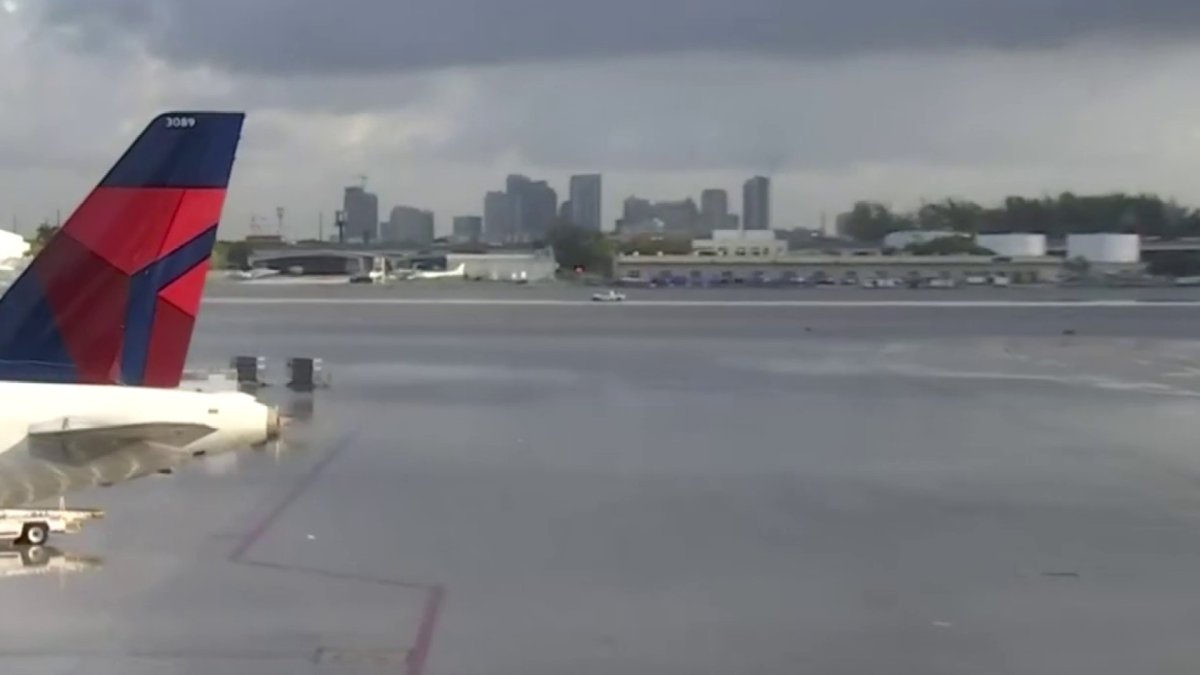 Fort Lauderdale airport will remain closed until Friday