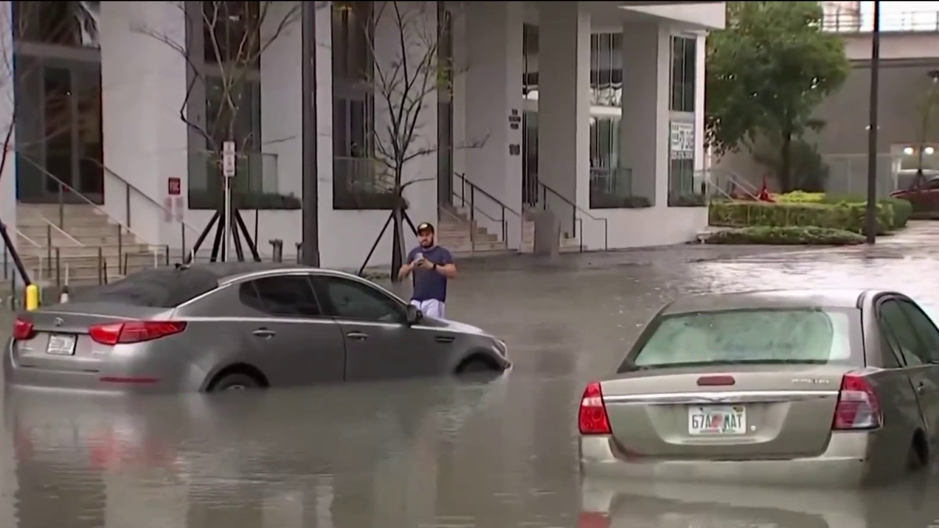 Emiten aviso de hervir el agua en Miami Beach – Telemundo Miami (51)