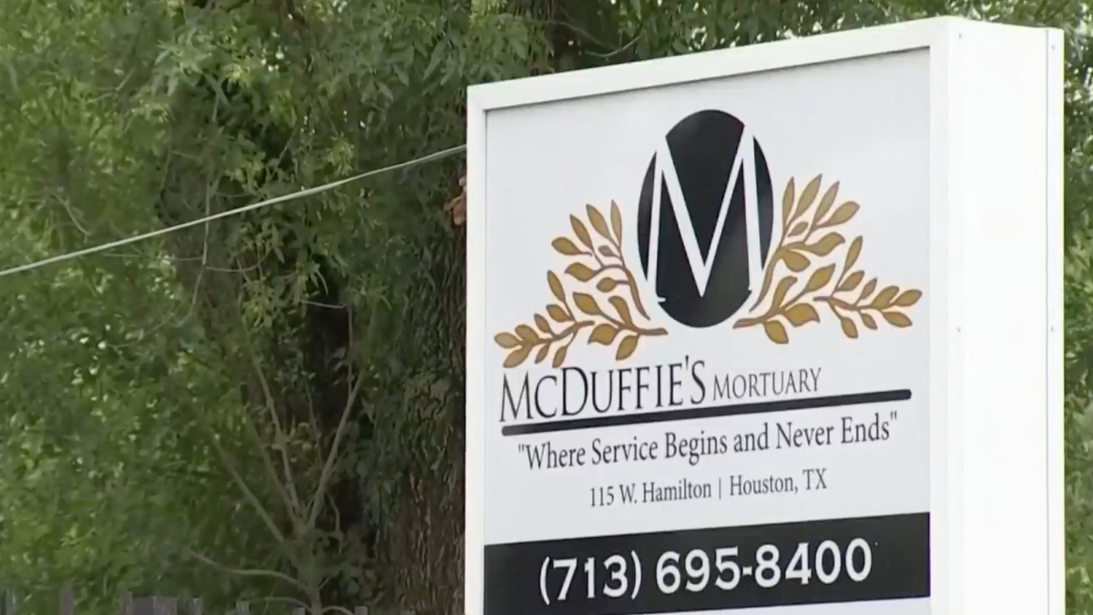 Houston Servicio en la funeraria McDuffie’s termina con un hombre