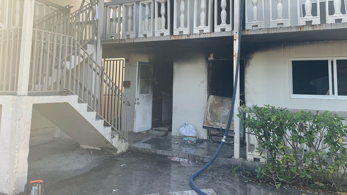 Five people including a child displaced after Plantation apartment fire