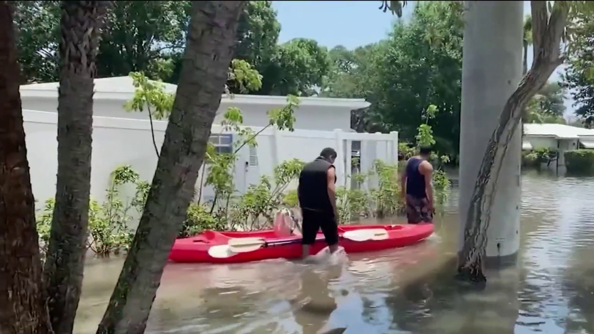 Emiten aviso de hervir el agua en Miami Beach – Telemundo Miami (51)