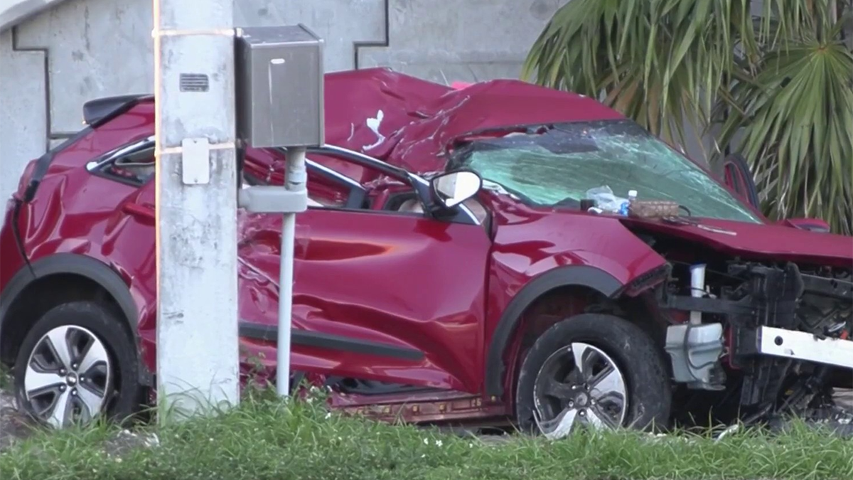 Mujer de 25 años muere en accidente en la I95 Telemundo Miami (51) Mujer de 25 años muere en accidente en la I95 Telemundo Miami (51)