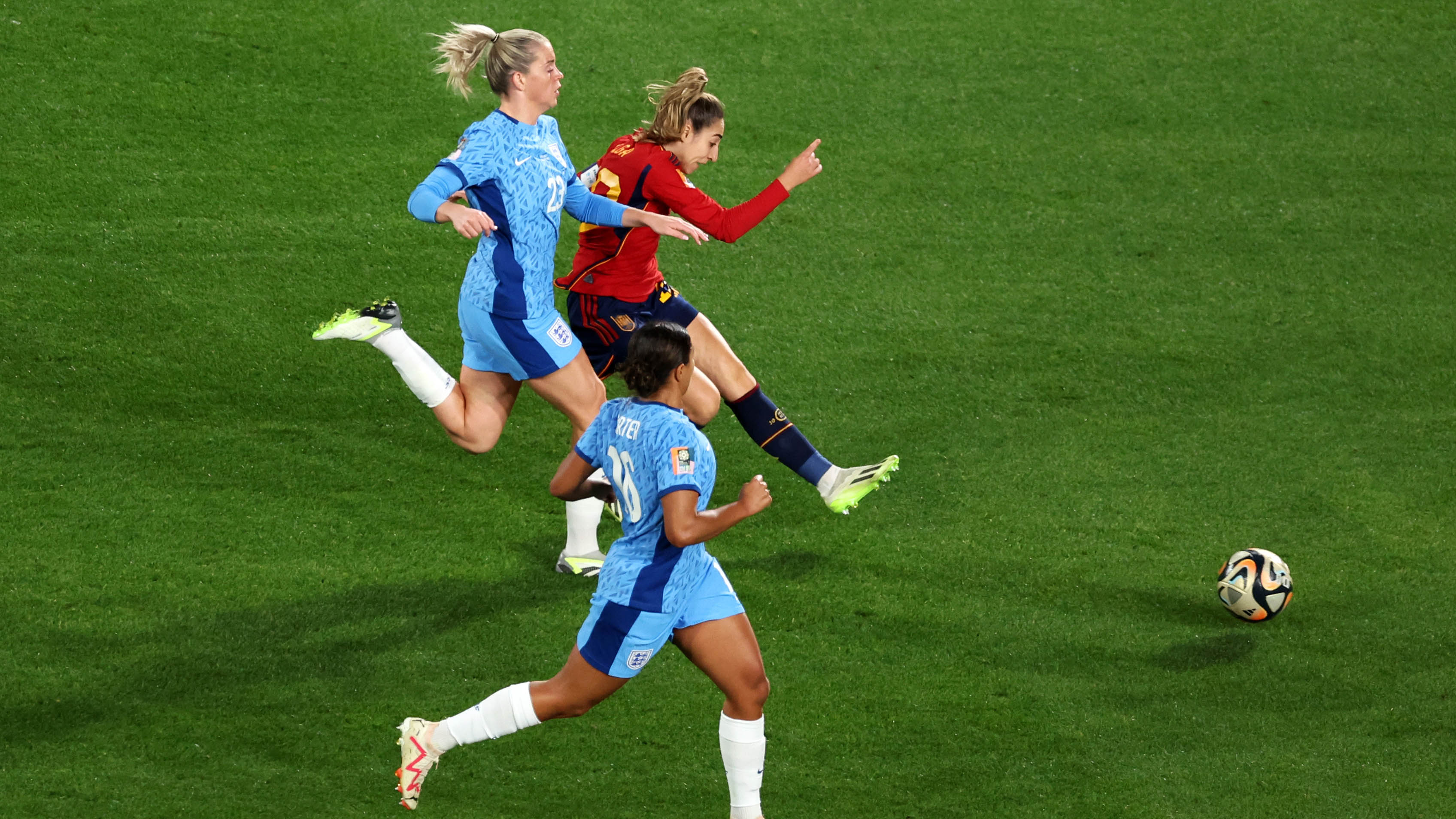 Gol da Espanha! Olga Carmona marca contra a Inglaterra na final da Copa do  Mundo feminina e garante o título - ESPN Video