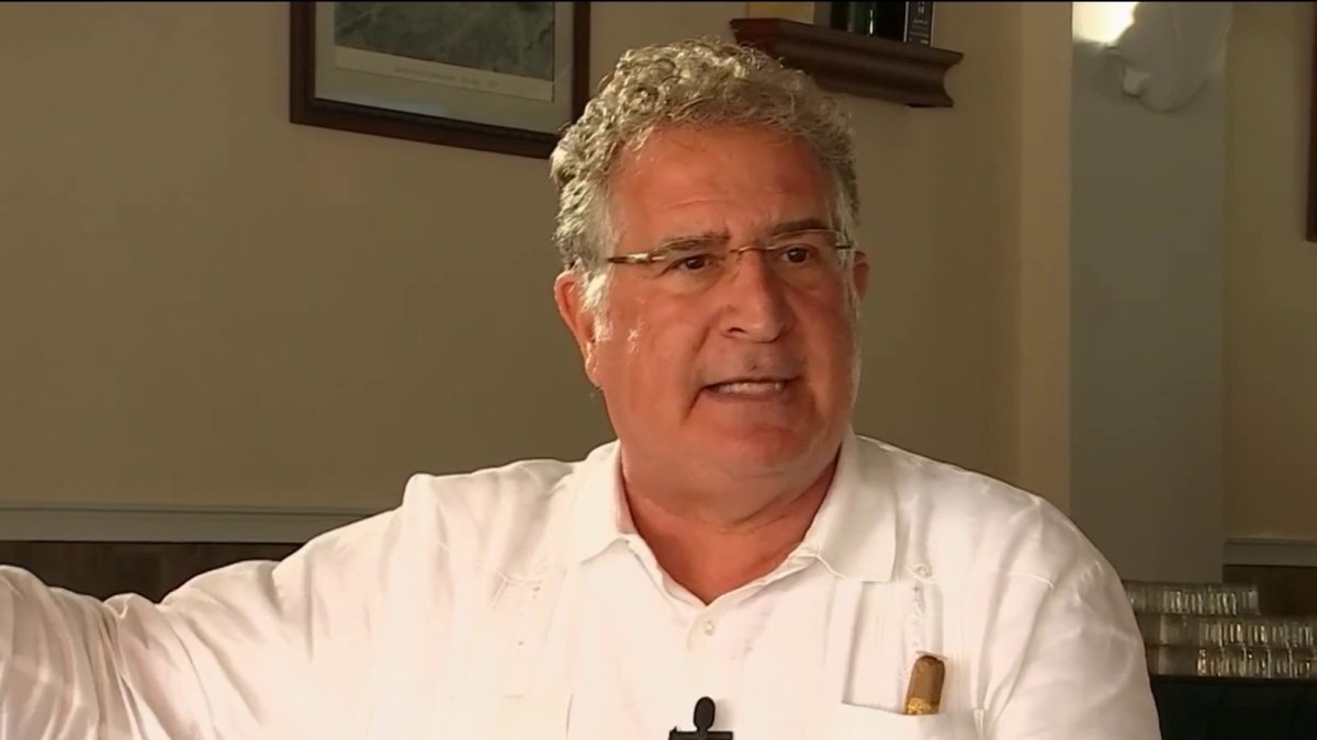 Excongresista Joe García se refiere a reunión de empresarios cubanos en