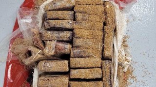 Hallan 30,4 kilos de cocaína flotando en una playa de Florida