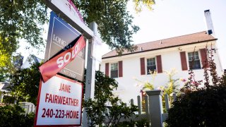 El tenso mercado inmobiliario de EE.UU.: cuando comprar una casa es una misión imposible
