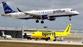 JetBlue y Spirit Airlines