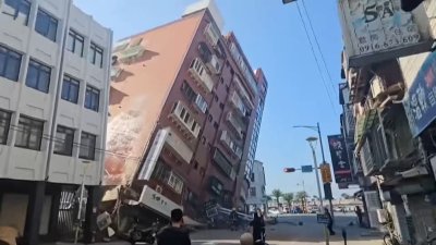 Gran terremoto sacude Taiwán y crea un tsunami