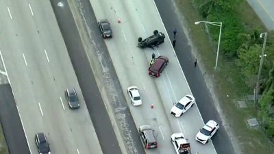 Accidente vehicular deja un carro volteado en la I-195 E en Miami-Dade