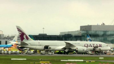 Turbulencia deja al menos 12 heridos en avión de Qatar Airways