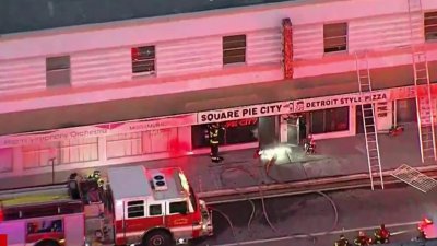 Evacúan edificio tras incendio en una pizzería de Miami