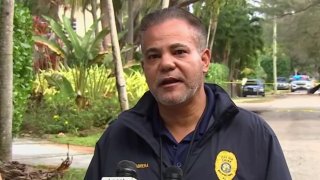 El jefe de la policía de Biscayne Park, Luis Cabrera.