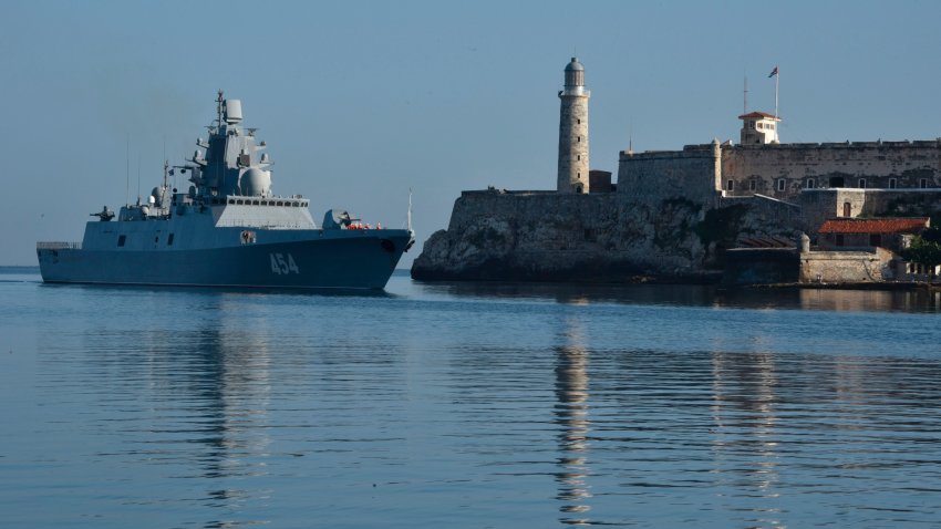 The Russian Federation Navy Admiral Gorshkov frigate arrives to Havana’s port on June 24, 2019. – A Russian naval detachment, led by the frigate Admiral Gorshkov, arrived in Havana on Monday in times of high tension between the island and the United States. (Photo by ADALBERTO ROQUE / AFP)        (Photo credit should read ADALBERTO ROQUE/AFP via Getty Images)