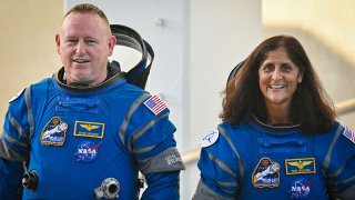 Astronautas de Starliner Butch Wilmore and Suni Williams.