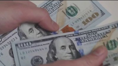 Mitad de los padres ayuda con dinero a sus hijos adultos