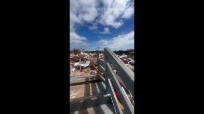 Daños causados por un tornado en Wellington, Palm Beach