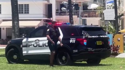 Arrestan a hombres acusados de hacerse pasar por conductores de viajes compartidos para robar en Miami Beach