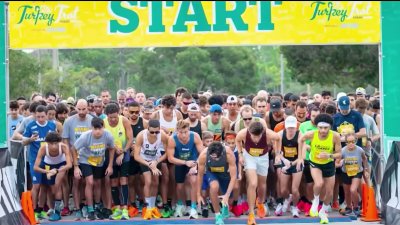 Tradicional carrera del Día de Acción de Gracias se celebra en Tropical Park