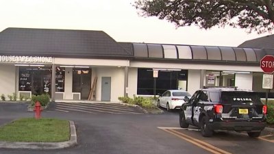 Dos sospechosos bajo custodia por presunto robo en Coral Springs