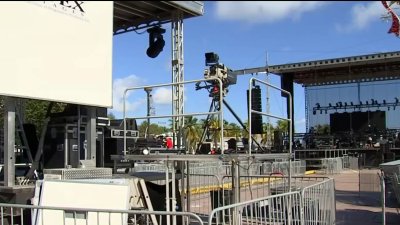 Preparativos para celebración en Bayfront Park