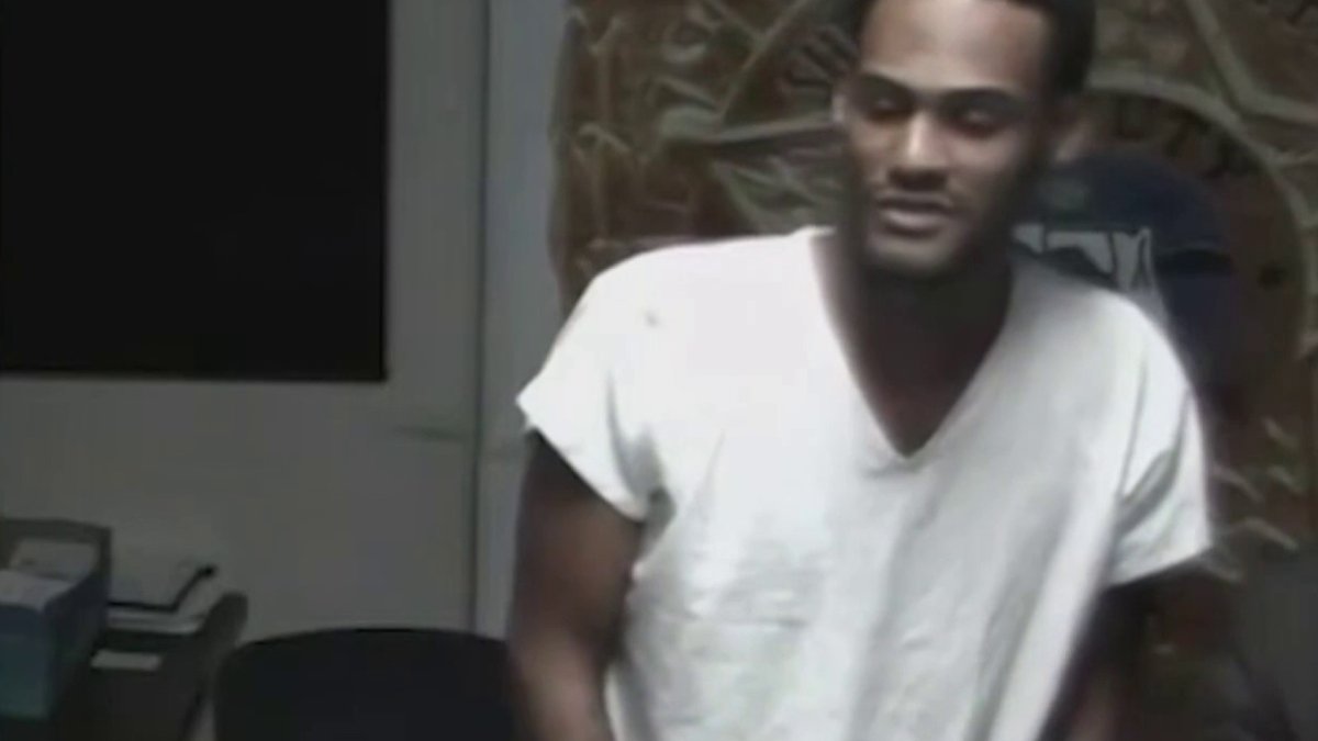 Arrestan a hombre armado tras intentar violar a una mujer – Telemundo ...