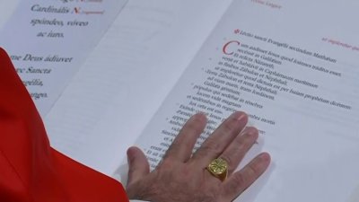 El anillo del pescador y la historia tras los anillos de los cardenales
