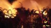 Incendio consume dos casas móviles en Miami-Dade y deja tres personas sin hogar